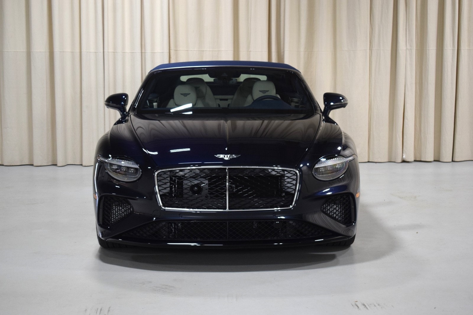 2026 Bentley Continental GTC Base - Photo 11
