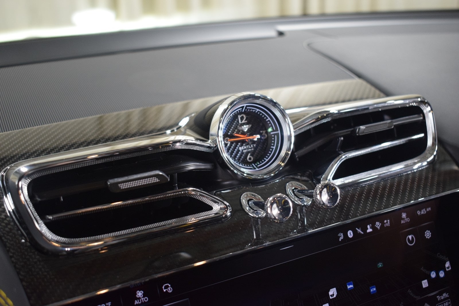 2026 Bentley Bentayga Speed - Photo 31