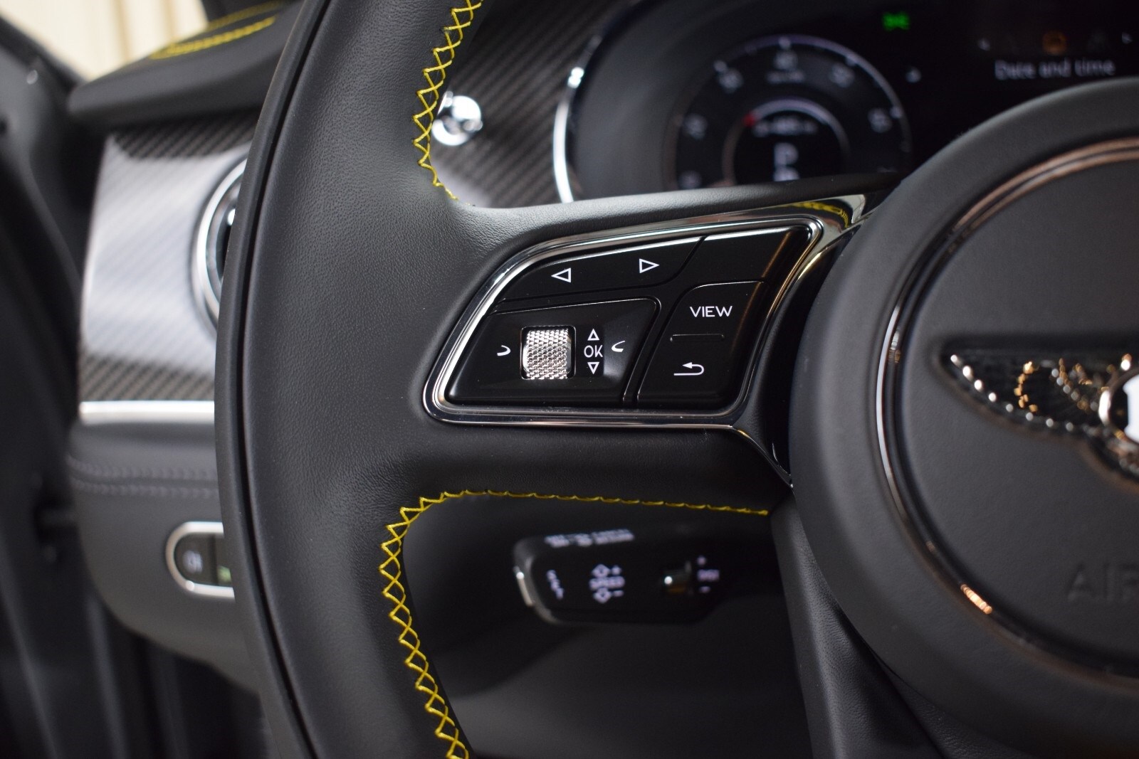 2026 Bentley Bentayga Speed - Photo 28