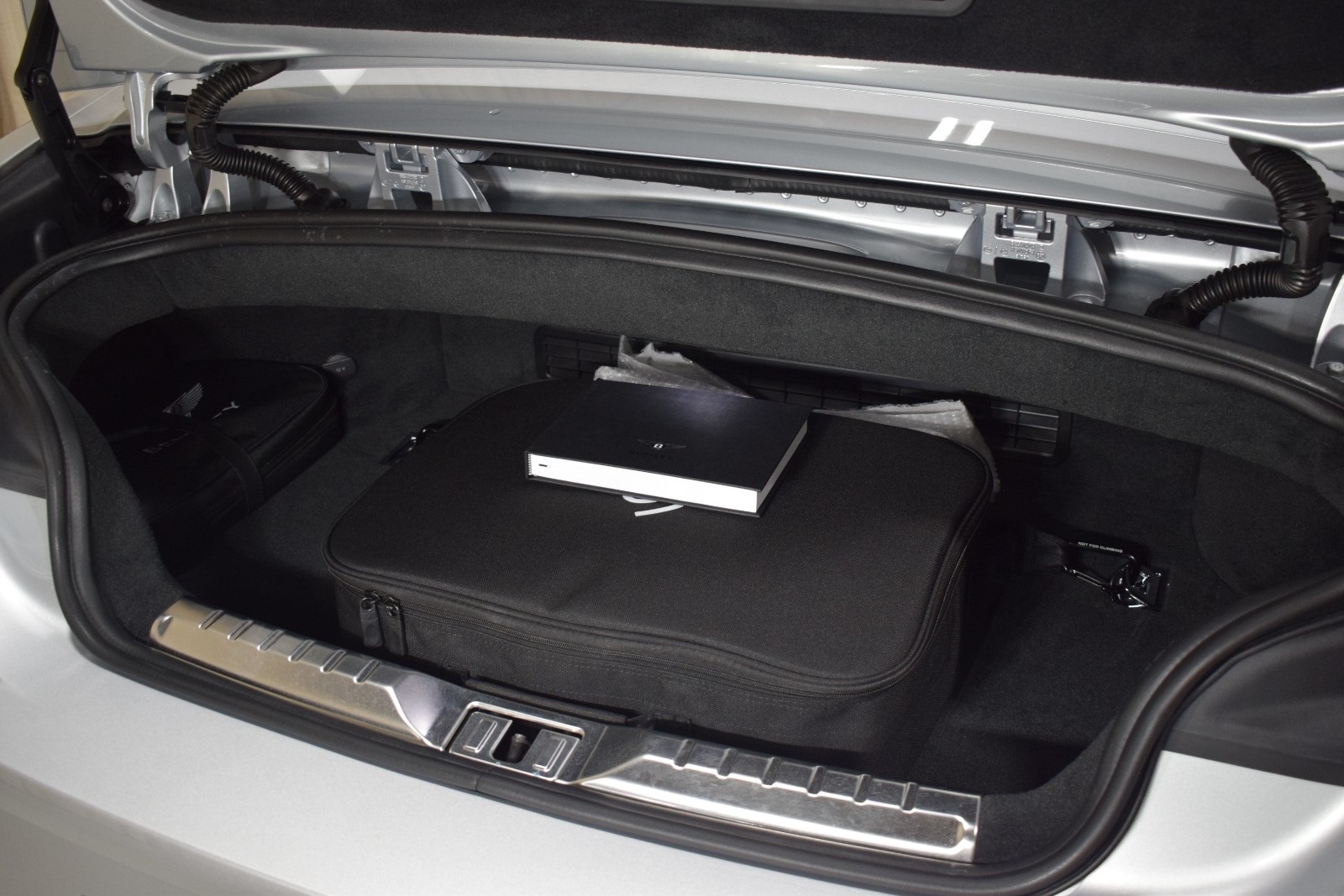 2026 Bentley Continental GTC Base - Photo 41