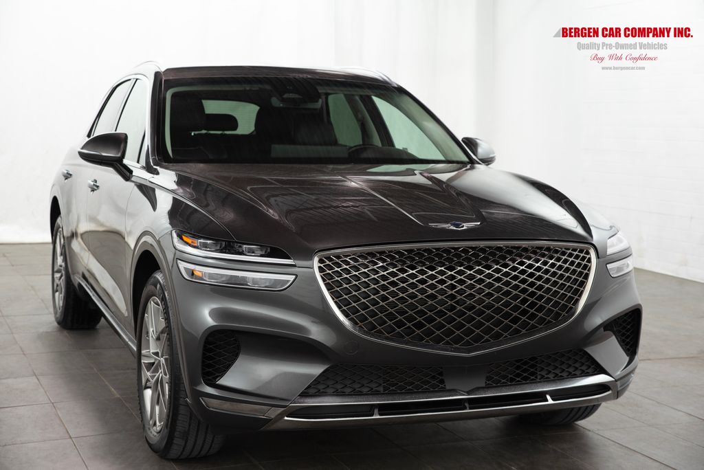 2025 Genesis GV70 2.5T Standard AWD's photo