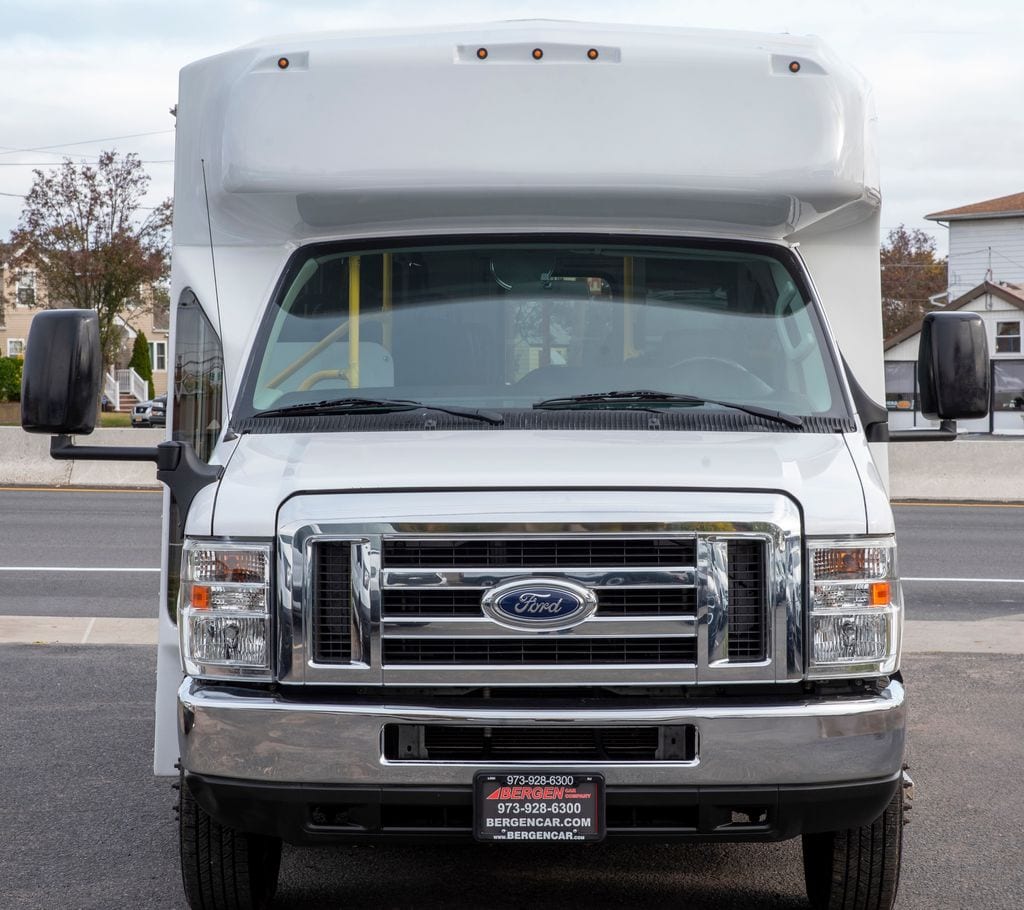 Used 2016 Ford E-450SD Base Truck