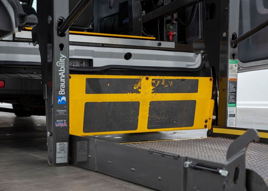 Used 2017 Ford Transit-350 XL Wagon Medium Roof Wagon