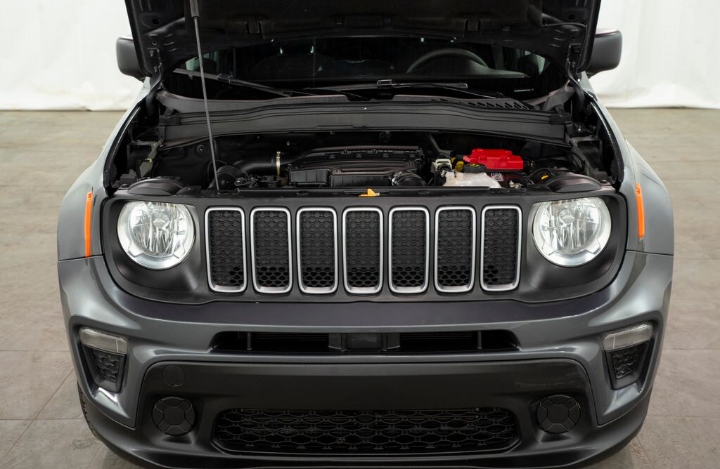 Used 2023 Jeep Renegade Latitude SUV