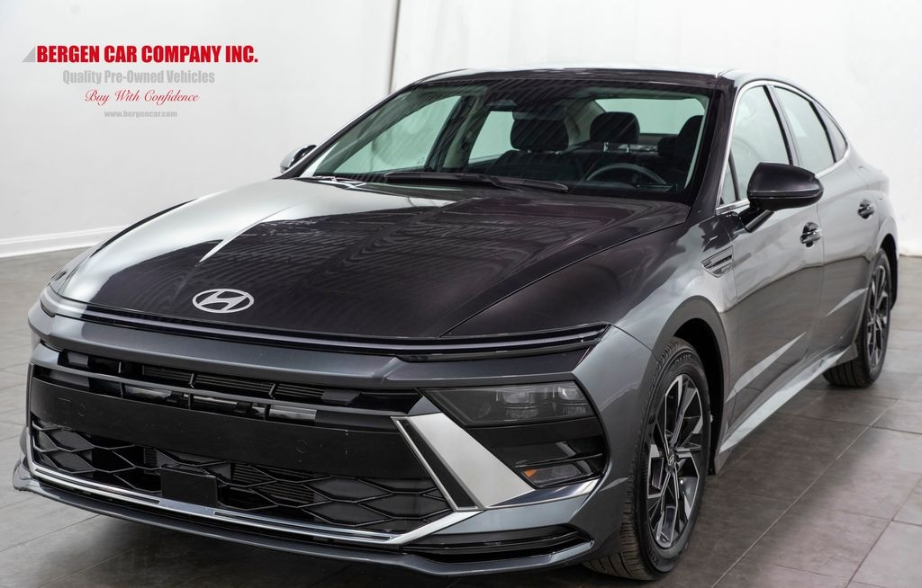 Used 2025 Hyundai Sonata SEL Sedan