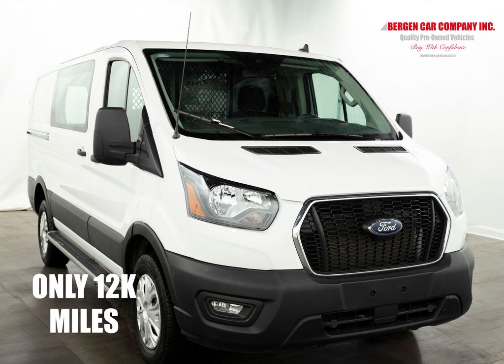 2024 Ford Transit Van Base's photo