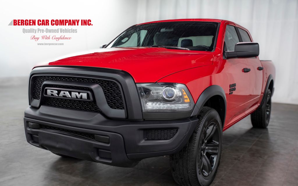 2024 Ram 1500 Classic Warlock photo 3