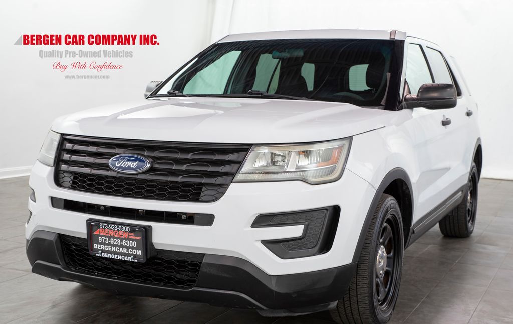 2016 Ford Explorer photo 4