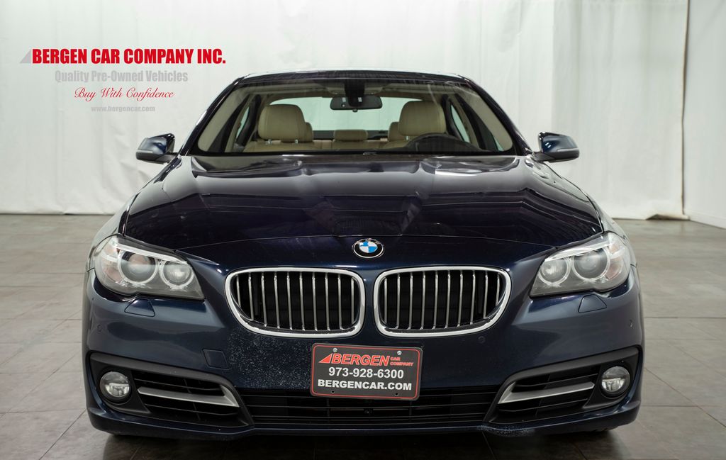 2016 Bmw 528i xDrive photo 2