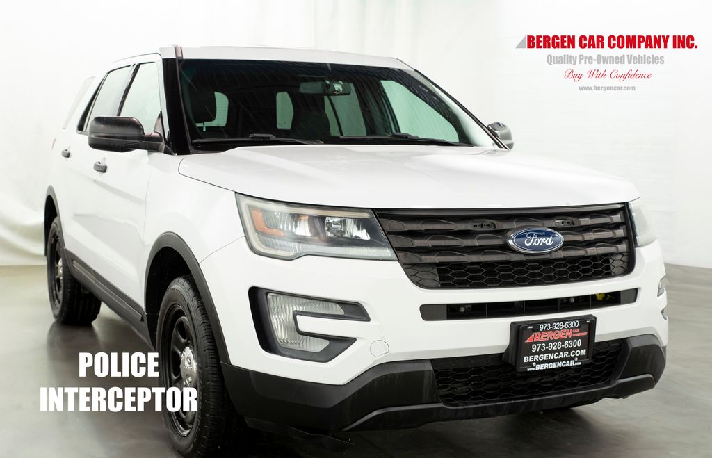 2017 Ford Explorer's photo