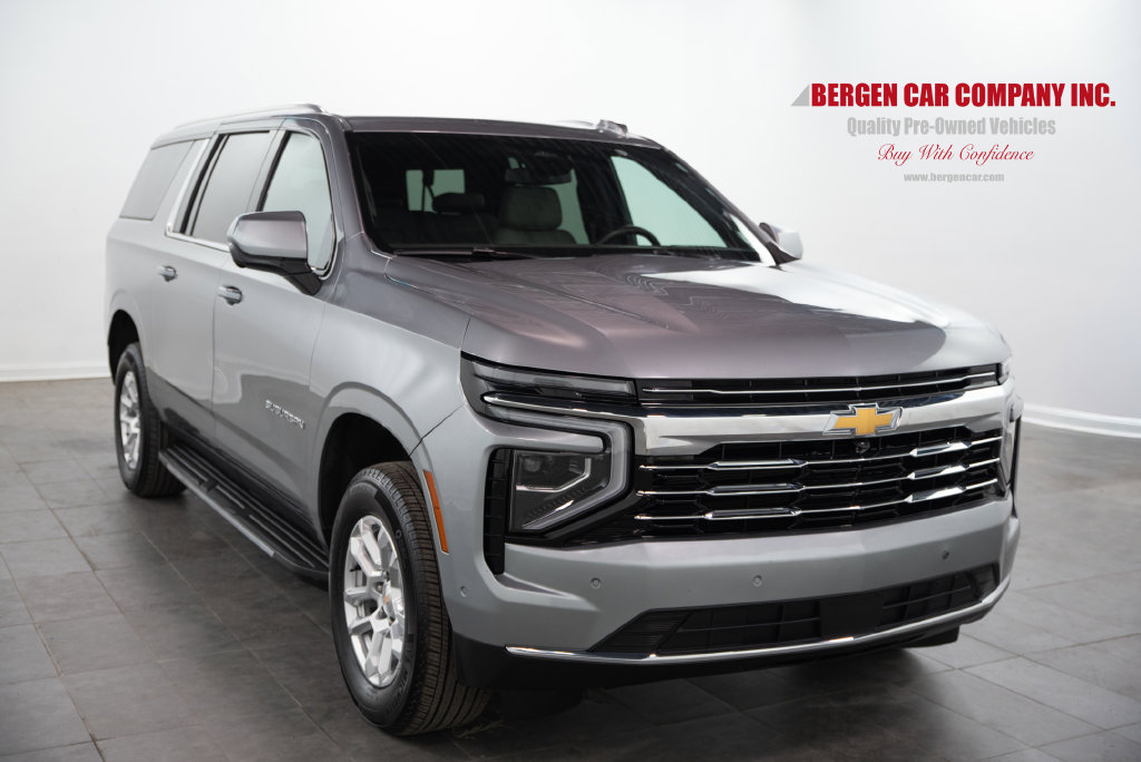2026 Chevrolet Suburban LT