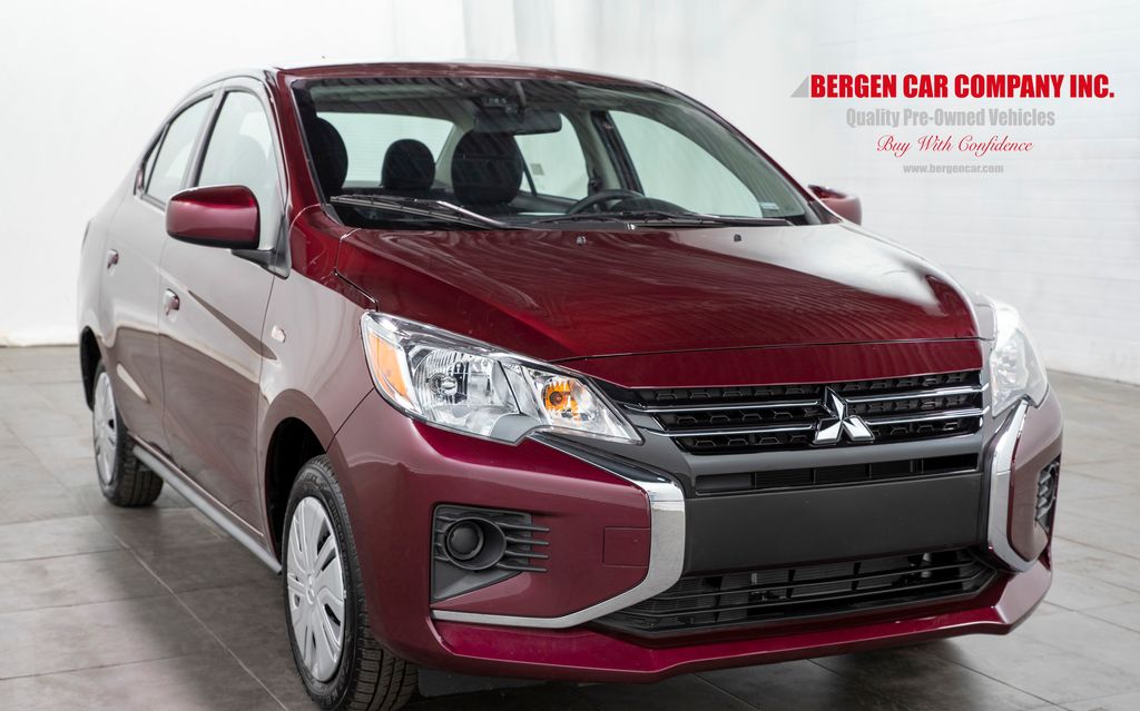 2024 Mitsubishi Mirage G4 ES's photo