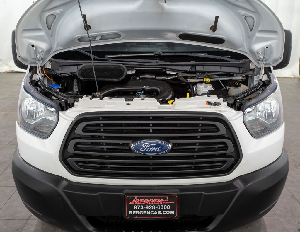 2019 Ford Transit photo 3