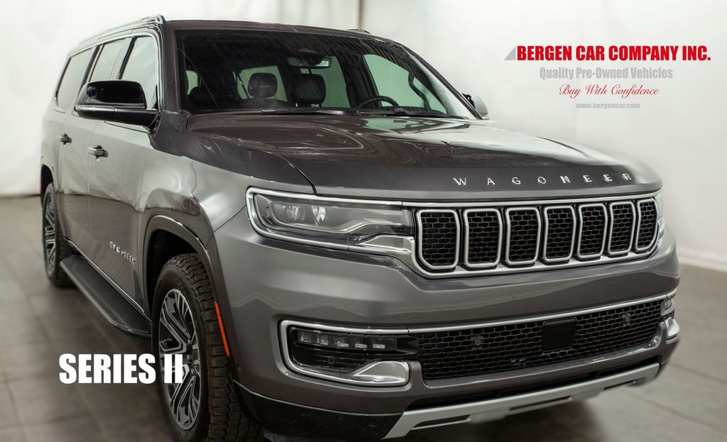 2023 Jeep Wagoneer L Series II's photo
