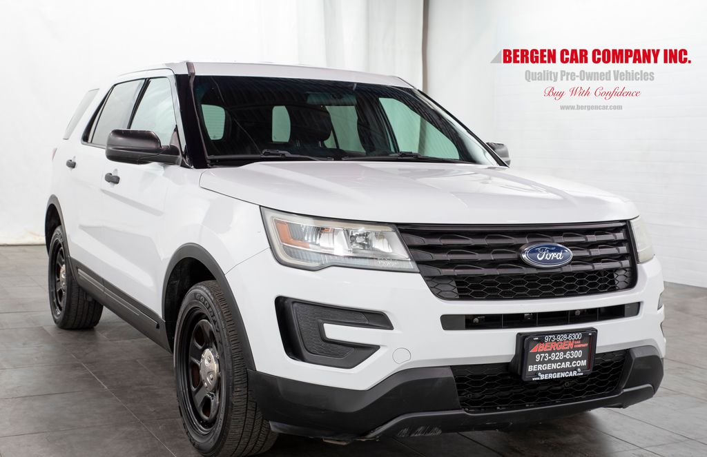 2016 Ford Explorer's photo