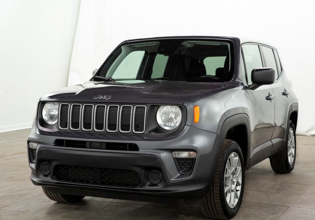 Used 2023 Jeep Renegade Latitude SUV