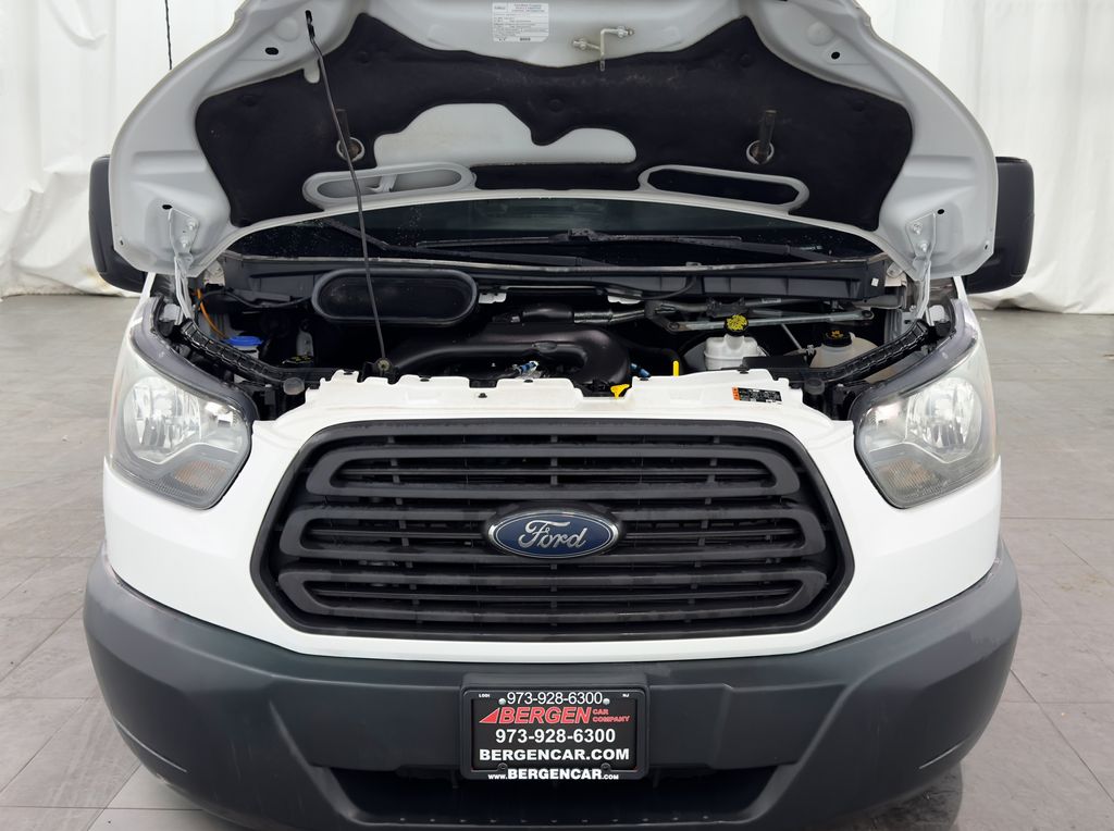 2017 Ford Transit photo 2