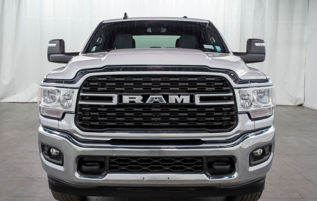 2024 Ram 2500 Big Horn photo 2