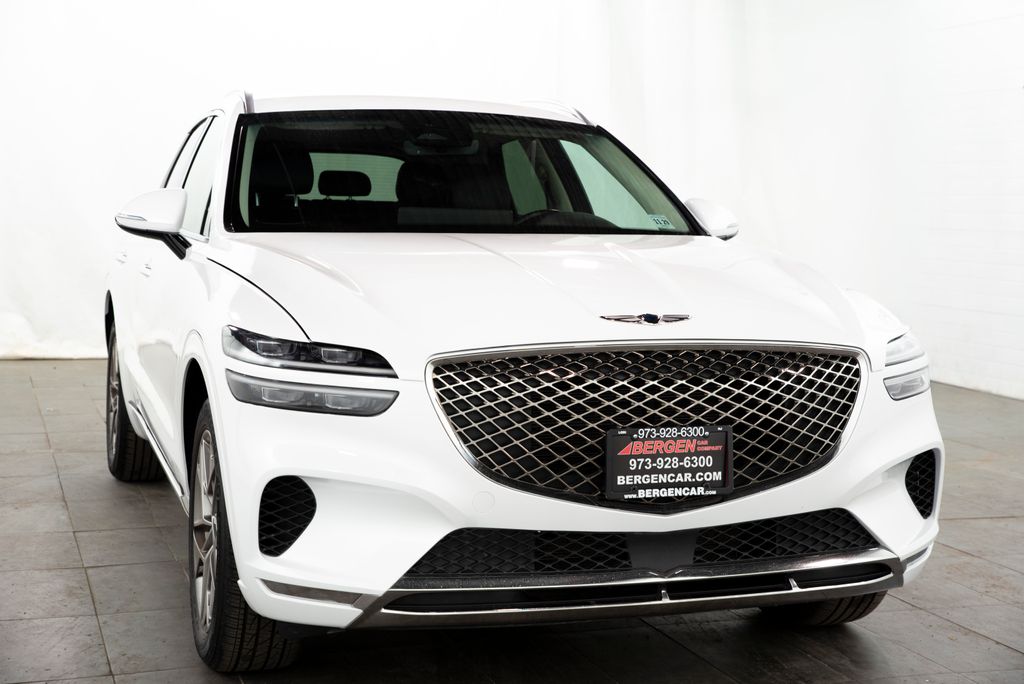 2025 GENESIS GV70 Standard