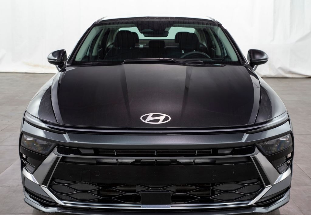 Used 2025 Hyundai Sonata SEL Sedan