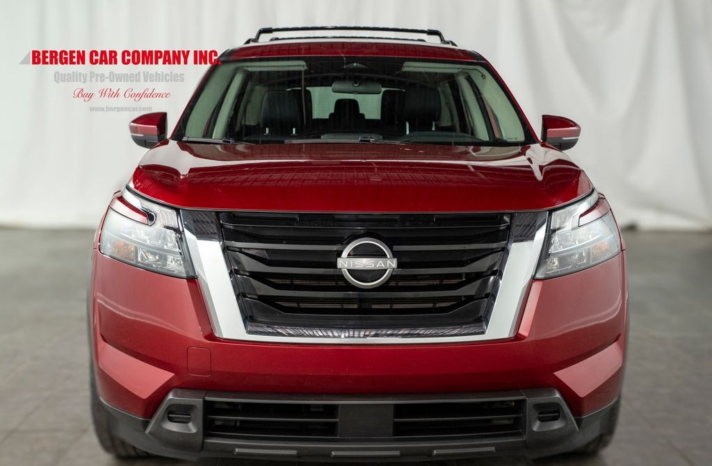 Used 2023 Nissan Pathfinder SV SUV