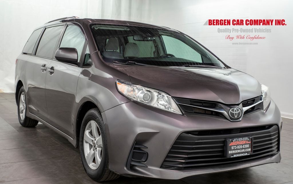 Used 2020 Toyota Sienna LE Van