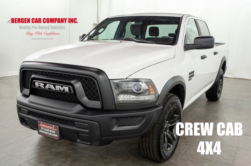 2024 Ram 1500 Classic Warlock photo 4
