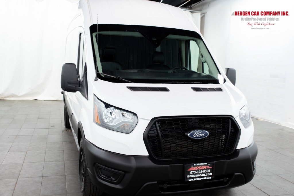 2025 Ford Transit Van