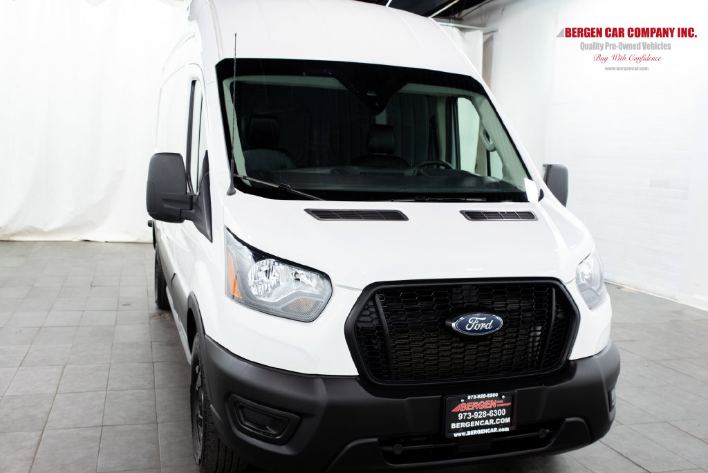  Ford Transit-250