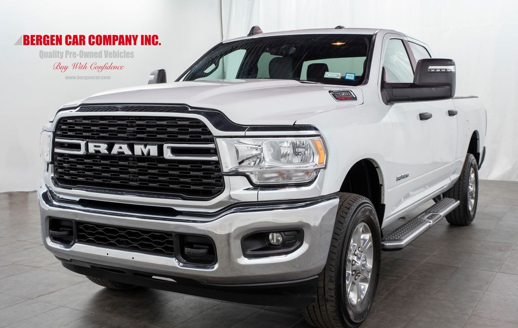 2024 Ram 2500 Big Horn photo 4