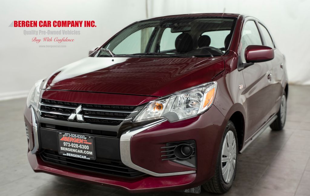 2024 Mitsubishi Mirage ES photo 4