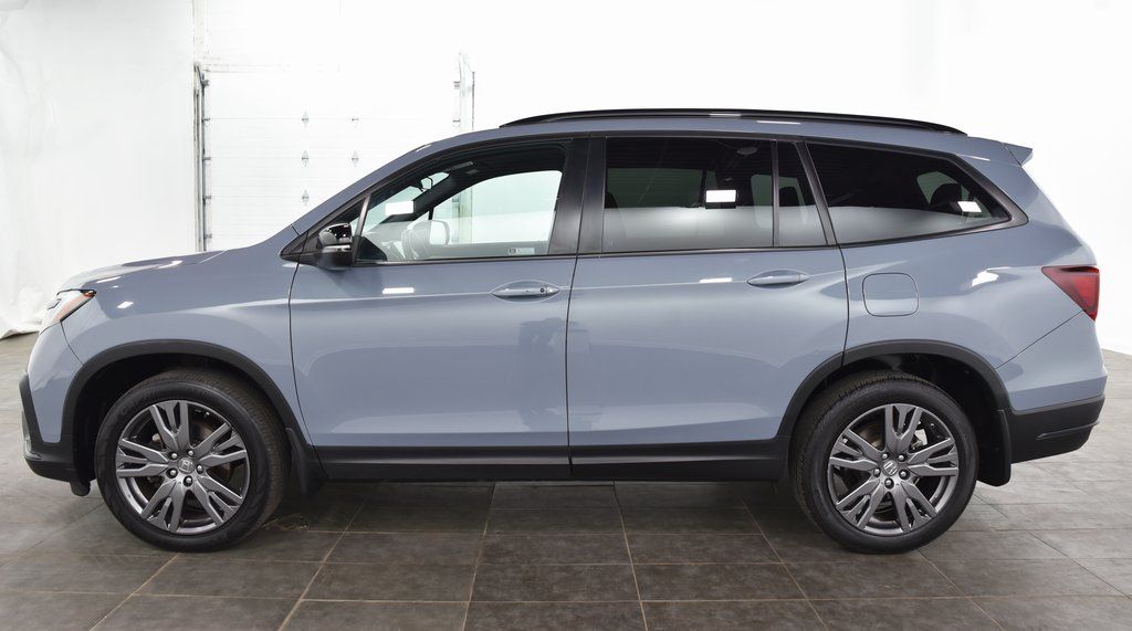 2022 Honda Pilot Sport photo 3