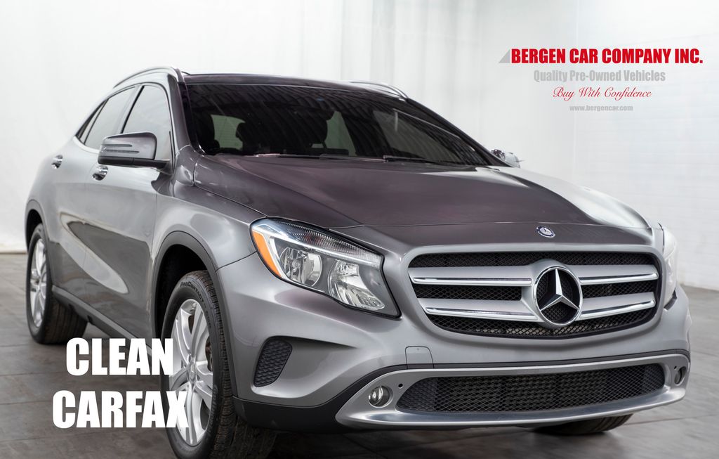 2016 Mercedes-Benz GLA-Class GLA250's photo