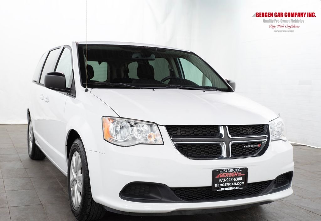 Used 2018 Dodge Grand Caravan SE Van Passenger Van
