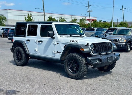 2025 Jeep Wrangler Sport SUV