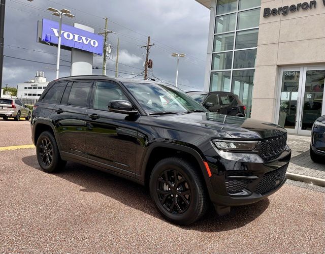2025 Jeep Grand Cherokee SUV 