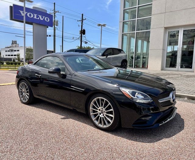 2020 Mercedes-Benz SLC 300