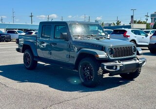 2025 Jeep Gladiator Sport Pickup for sale in Metairie at Bergeron Chrysler Dodge Jeep Ram SRT Mopar
