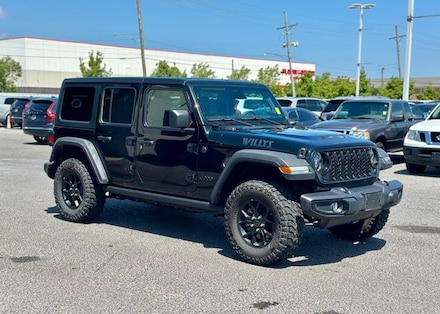 2025 Jeep Wrangler Sport SUV