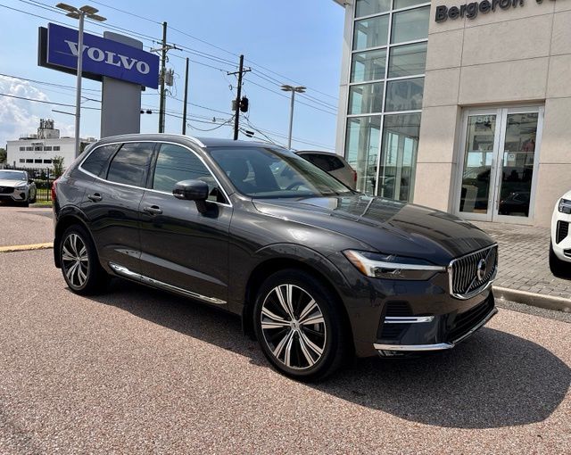 2023 Volvo XC60 B5 Ultimate Bright