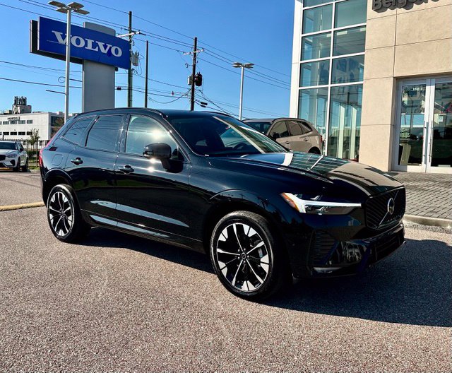 2026 Volvo XC60 Plus