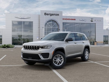 2025 Jeep Grand Cherokee Laredo X Sport Utility