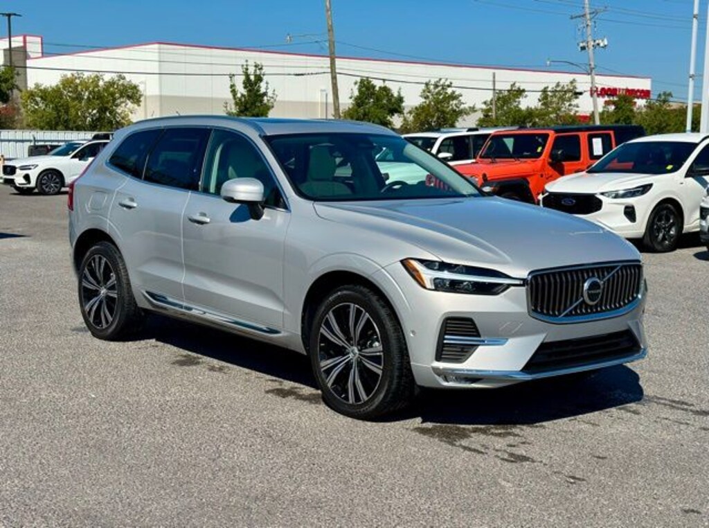Used 2023 Volvo XC60 B5 AWD Plus Bright SUV