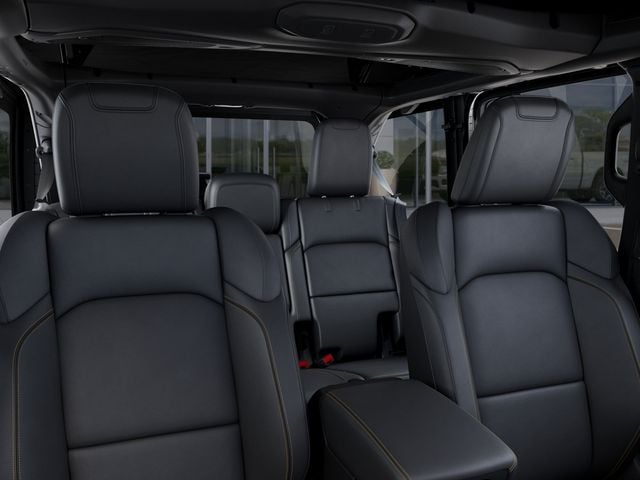 2026 Jeep Wrangler 4-Door Sahara - Photo 26