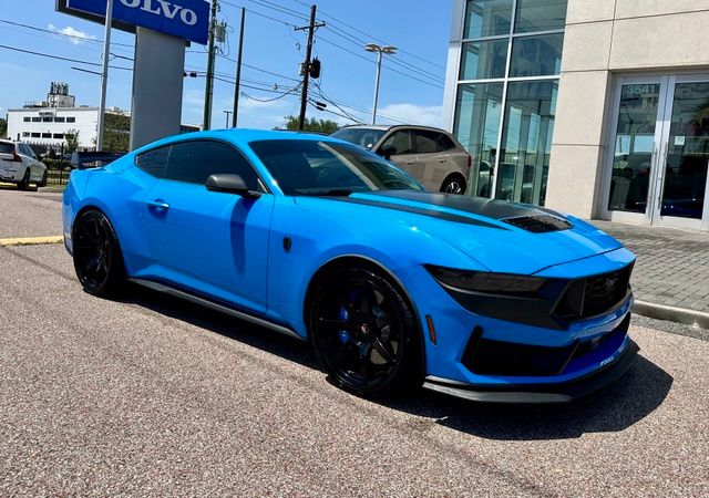 2024 Ford Mustang Dark Horse