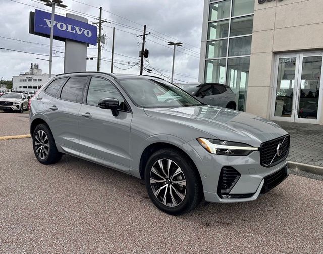 2024 Volvo XC60 B5 Plus Dark