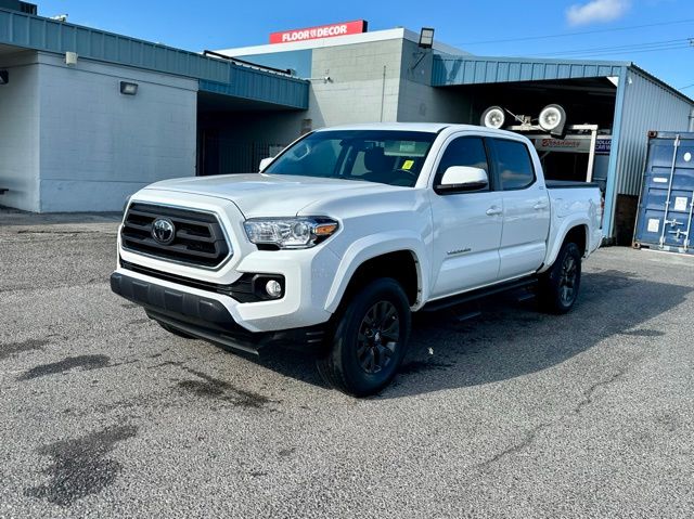2023 Toyota Tacoma SR5 V6 photo 3