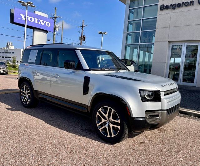 2022 Land Rover Defender