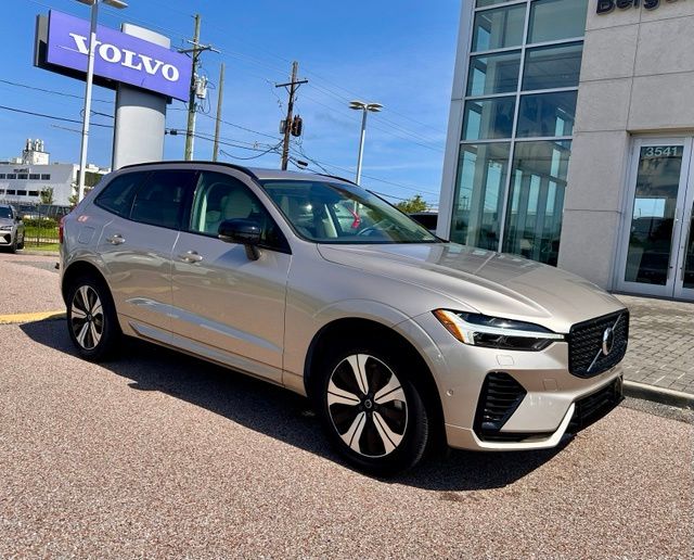 2024 Volvo XC60 Plug-In Hybrid