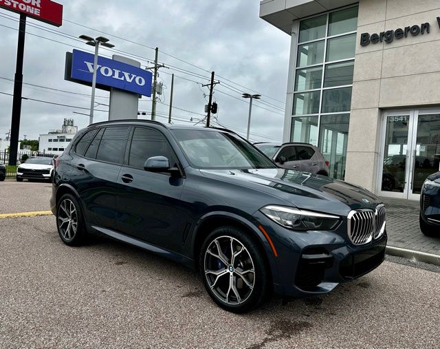 2022 BMW X5 sDrive40i's photo